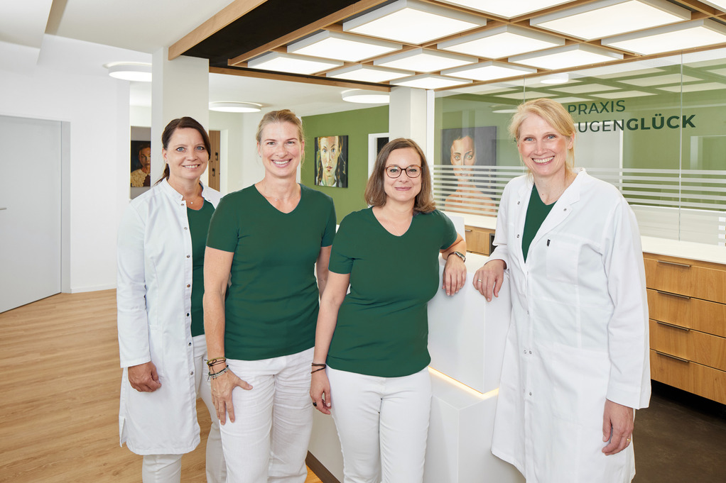 Praxisteam der Augenarztpraxis Augenglück in Jesteburg bei Seevetal